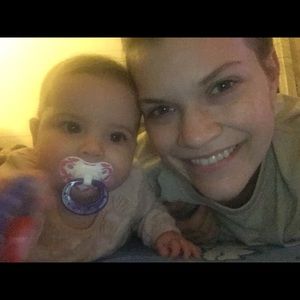 Meet your Posher, Nicole